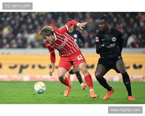 勒沃库森攻防平衡表现稳健