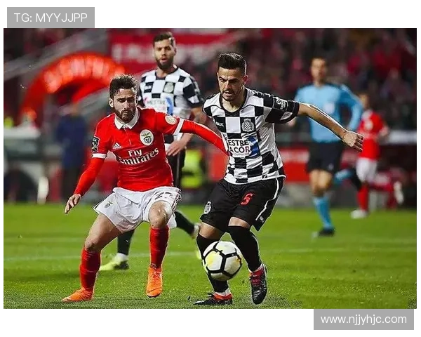 法马利康战术解析：高位逼抢与快速转换的攻防体系