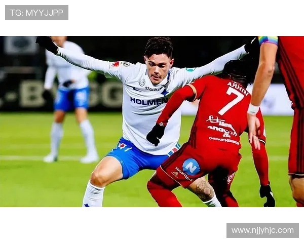 哈弗茨射门方式多样,近期表现稳健 哈弗茨射门方式多样,近期表现稳健