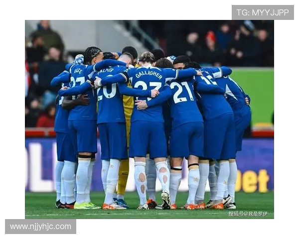 切尔西重建进程仍未完成,球队表现波动持续显现 切尔西重建进程仍未完成,球队表现波动持续显现